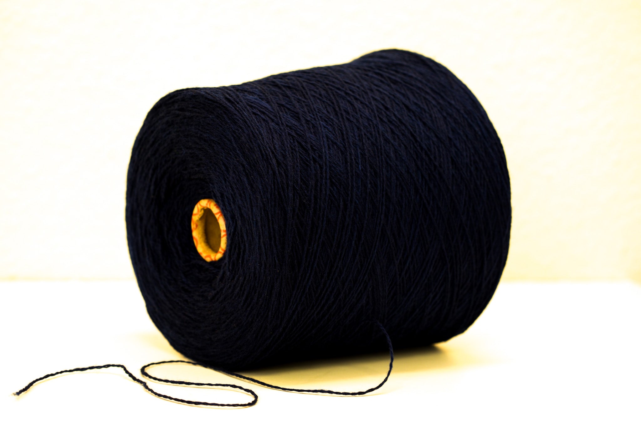 Dark blue soft merino wool in cone - 900g/31.7oz