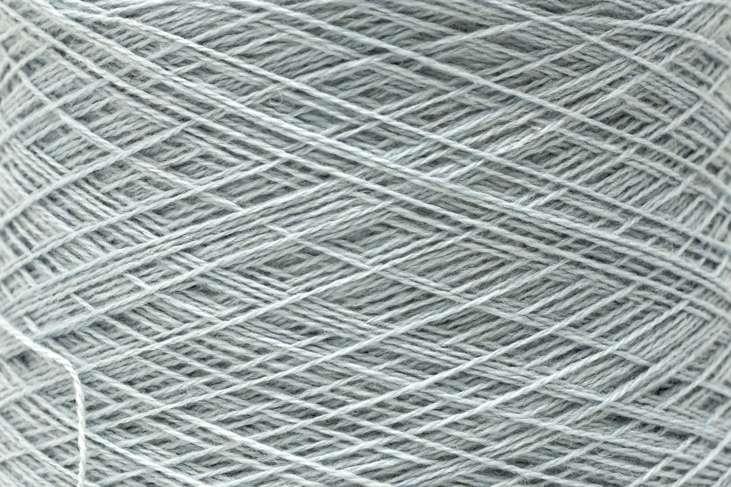 Cloud blue soft merino wool in cone - 900g / 31,7oz.