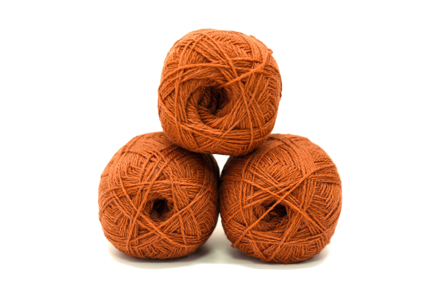 Brick Color wool yarn 100g./3,5oz - 274