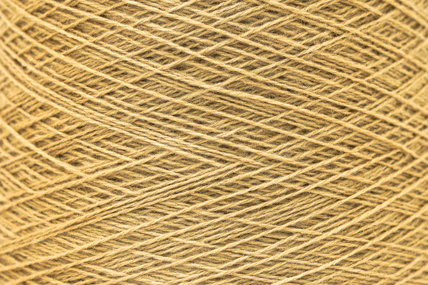 Late brown soft merino wool in cone - 900g/31,7oz.