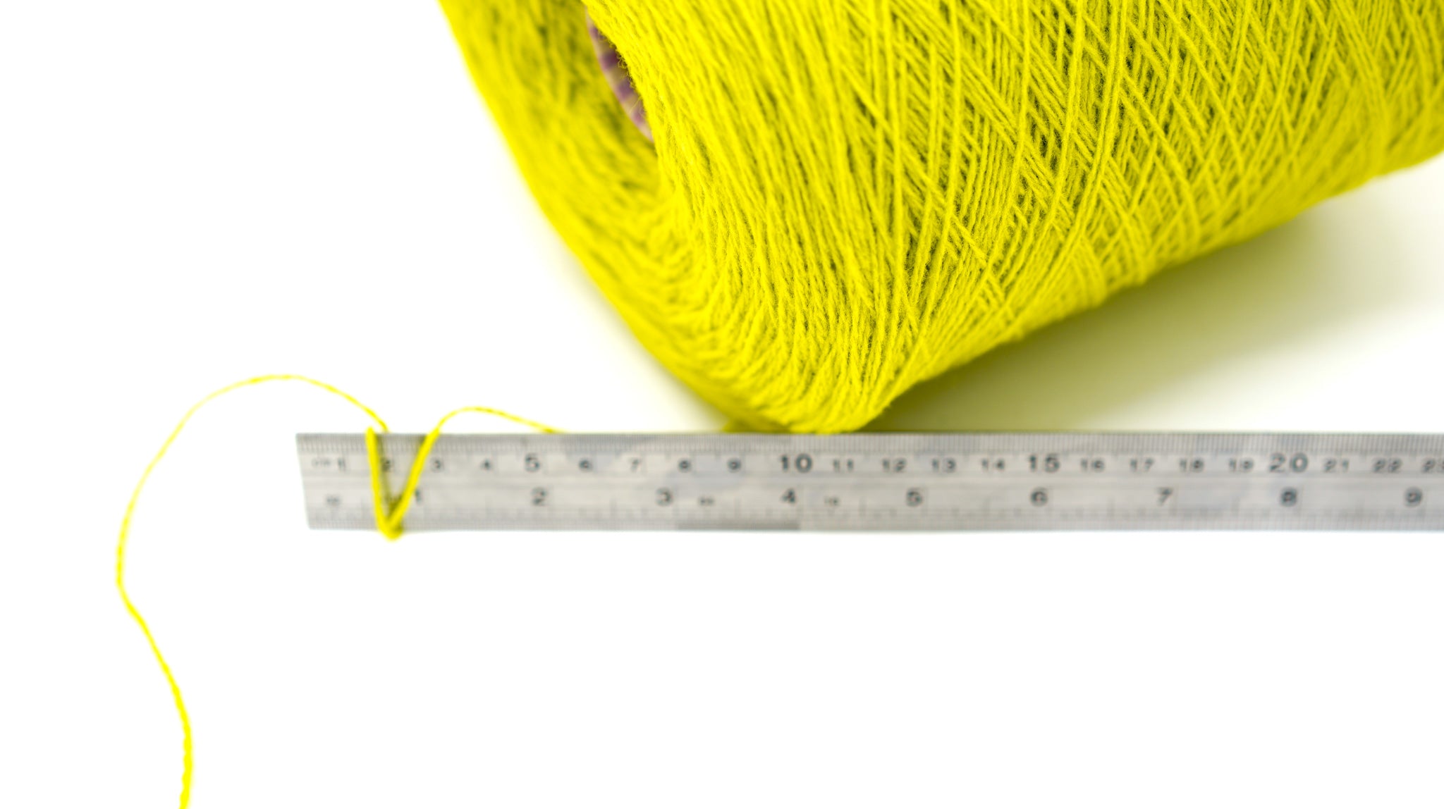 Neon green soft merino wool in cone - 900g/31,7oz.