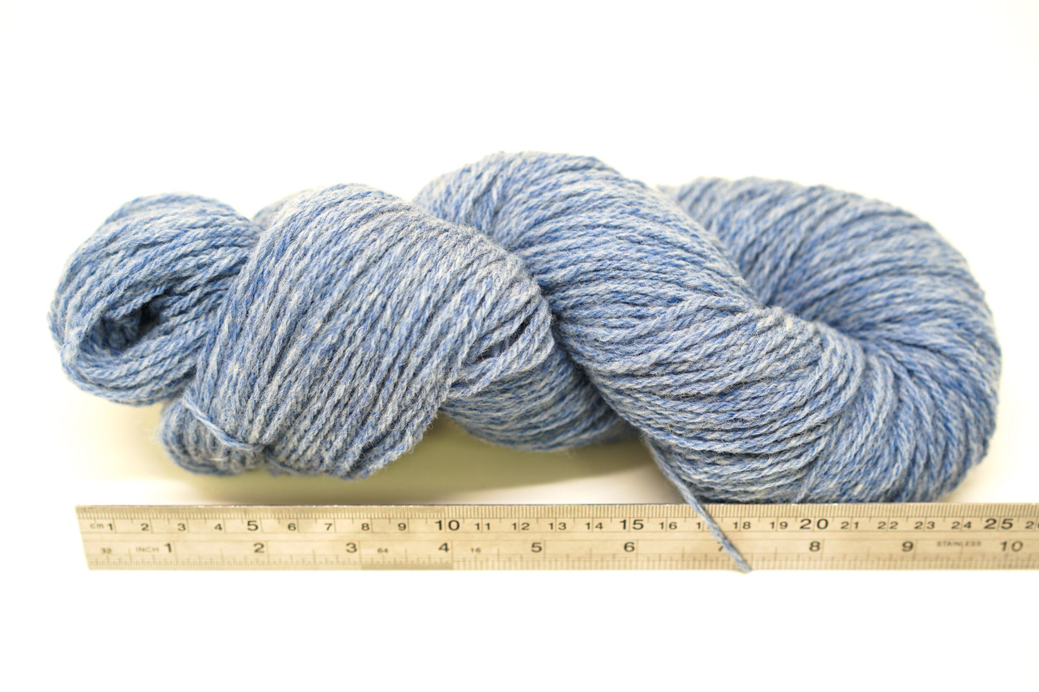 Blue melange color Merino and Suffolk wool yarn blend