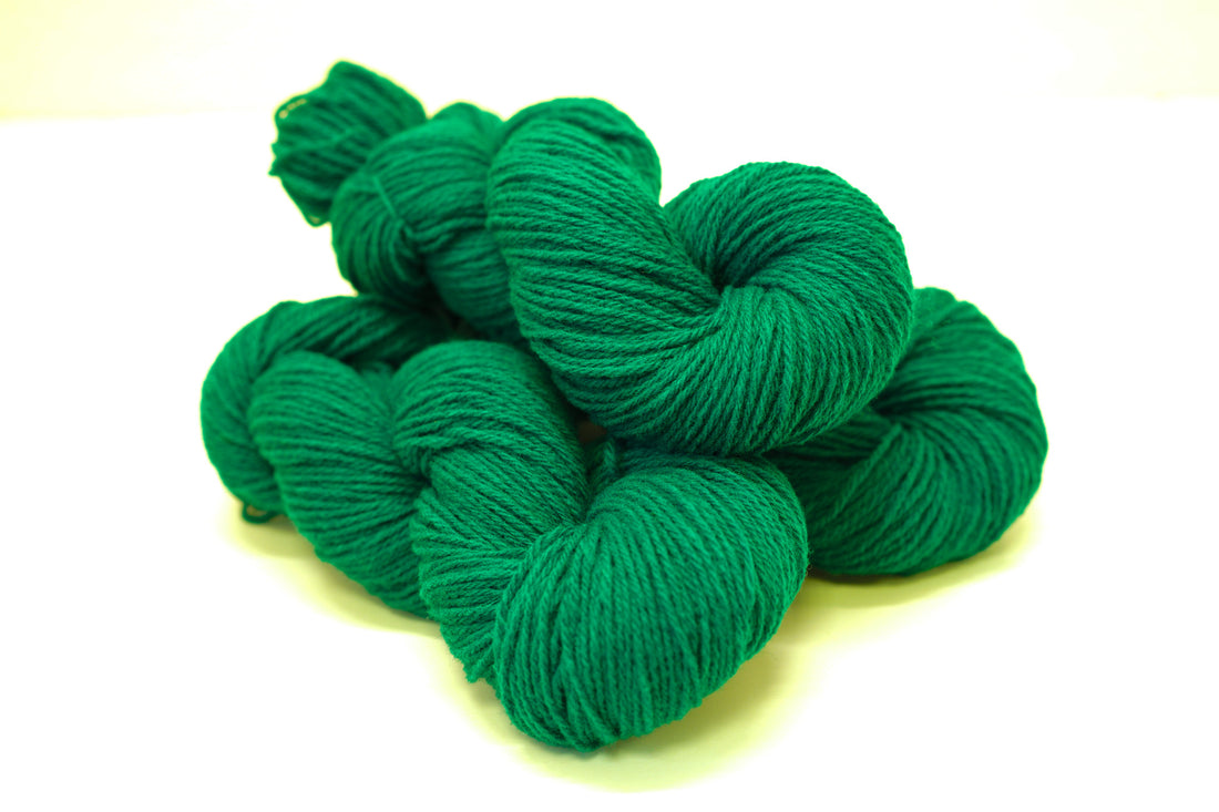 Fun Green melange color Merino and Suffolk wool yarn blend