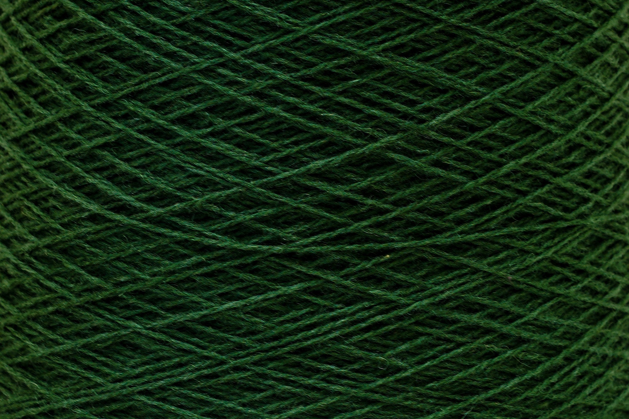 Forest green soft merino wool in cone - 900g/31,7oz.