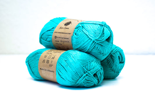Turquoise blue 100% bamboo yarn 100g/3,5oz.
