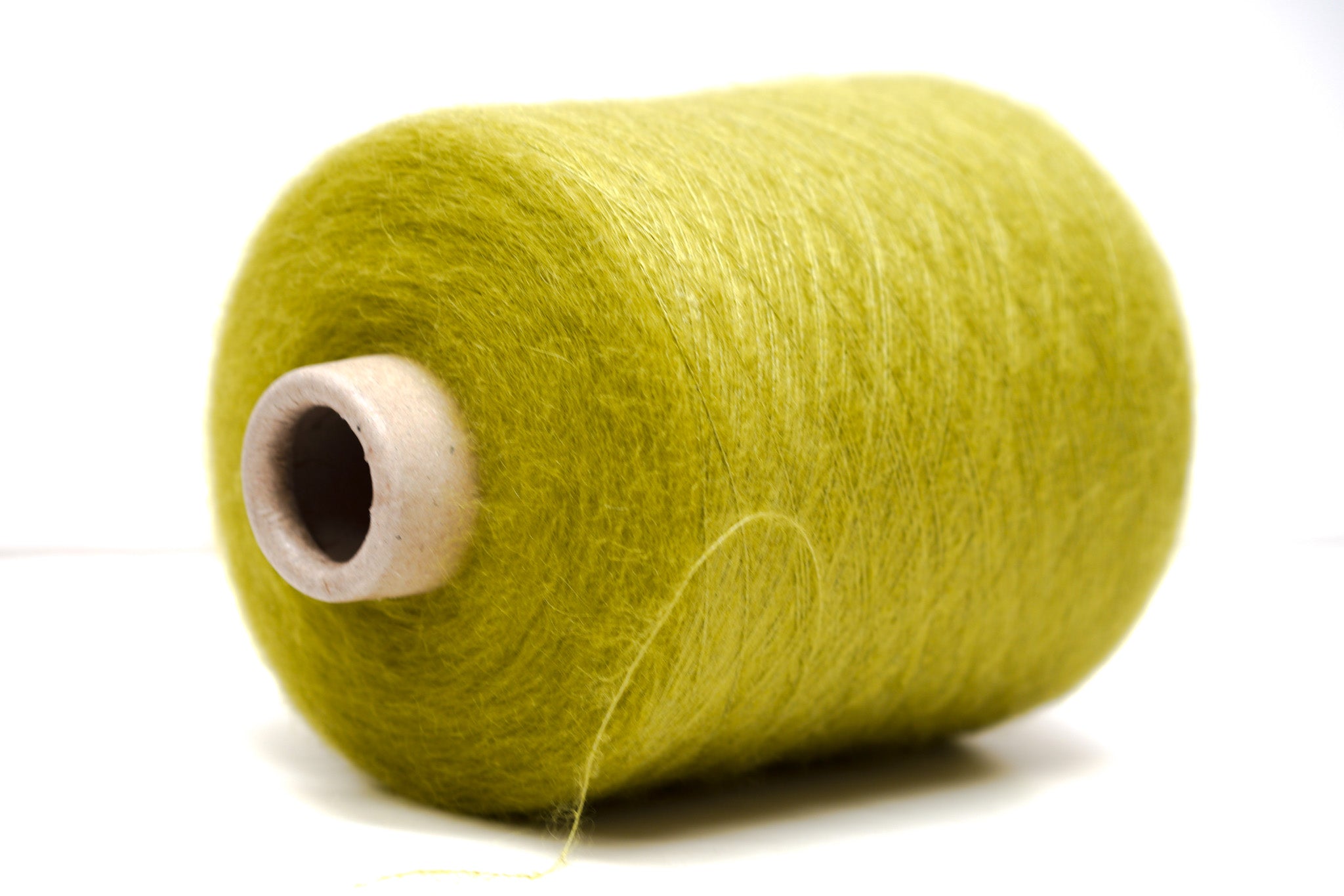 SESIA Seide 30% / Mohair 70% Garn in 23 Farben