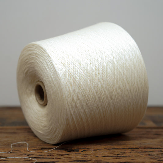 Milk White - Lana Gatto - 100% Extra Fine Merino Wool - 100g/3.5oz