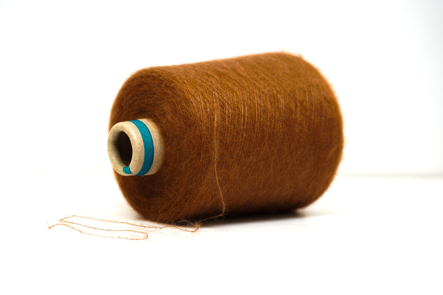 SESIA Silk 30% /mohair 70% yarn in 21 colors