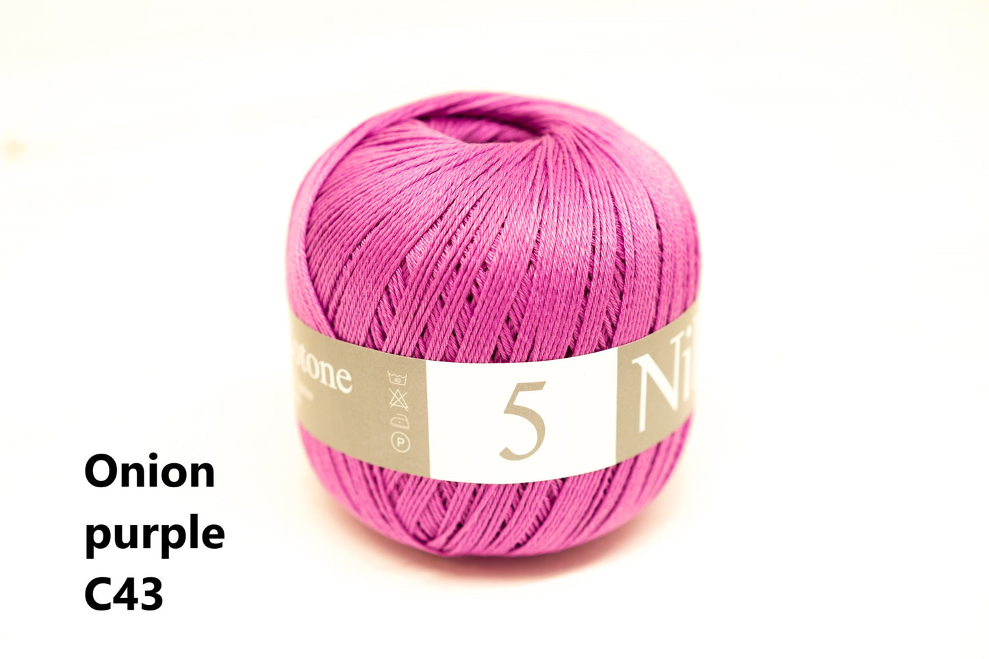 100% mercerised cotton 100g/272m  - 46 colors