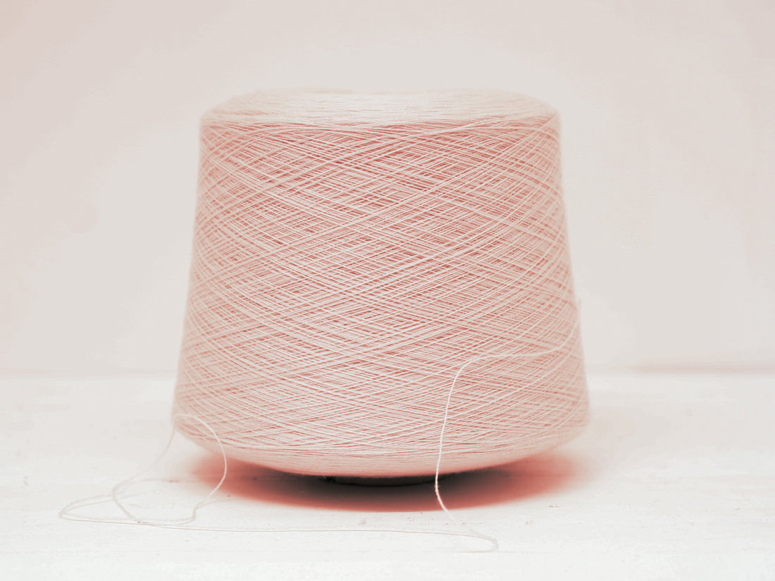 Lightest peach - 100% Extra Fine Merino Wool - Ultra Thin Lace - 100g/3.5oz