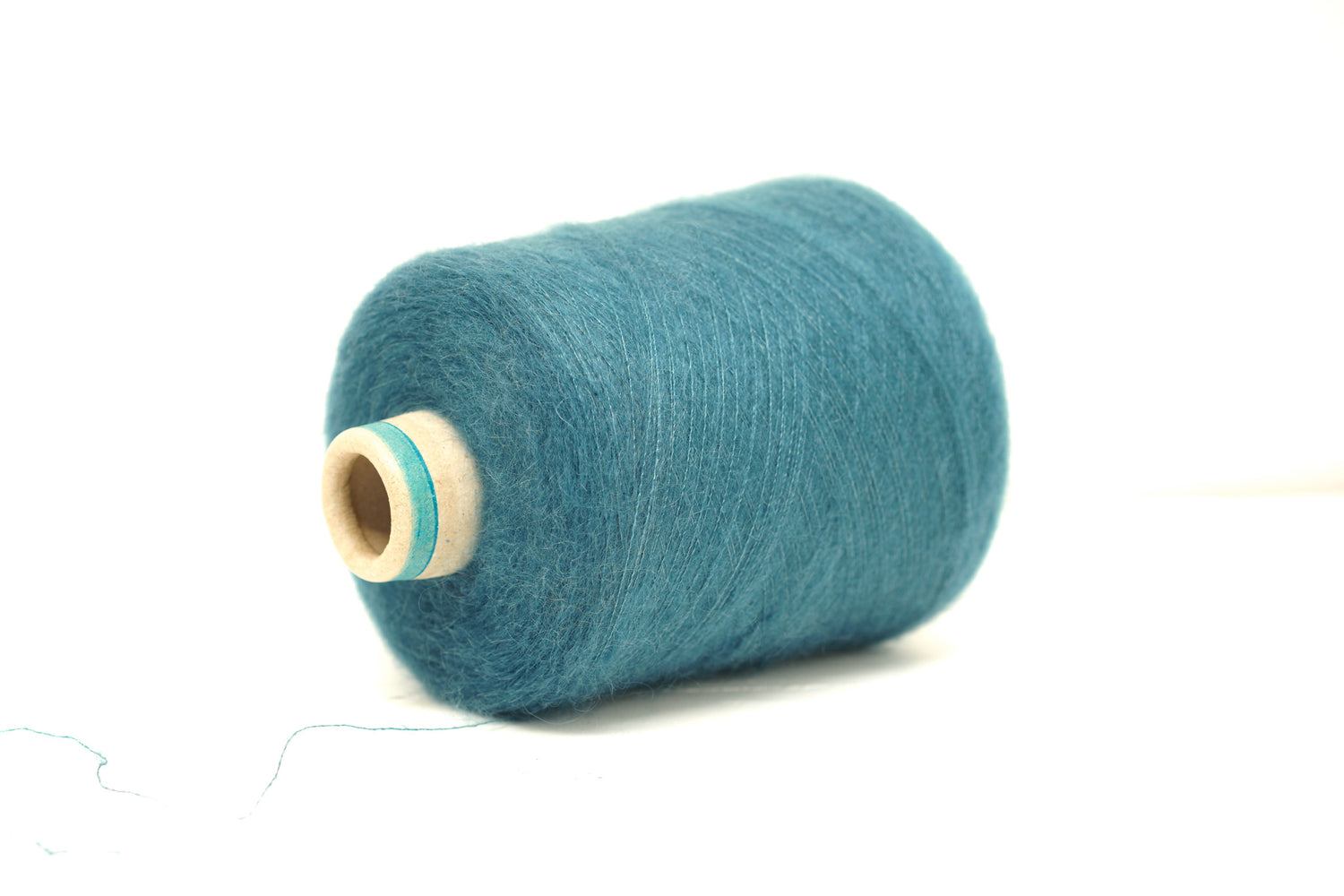SESIA Seide 30% / Mohair 70% Garn in 23 Farben