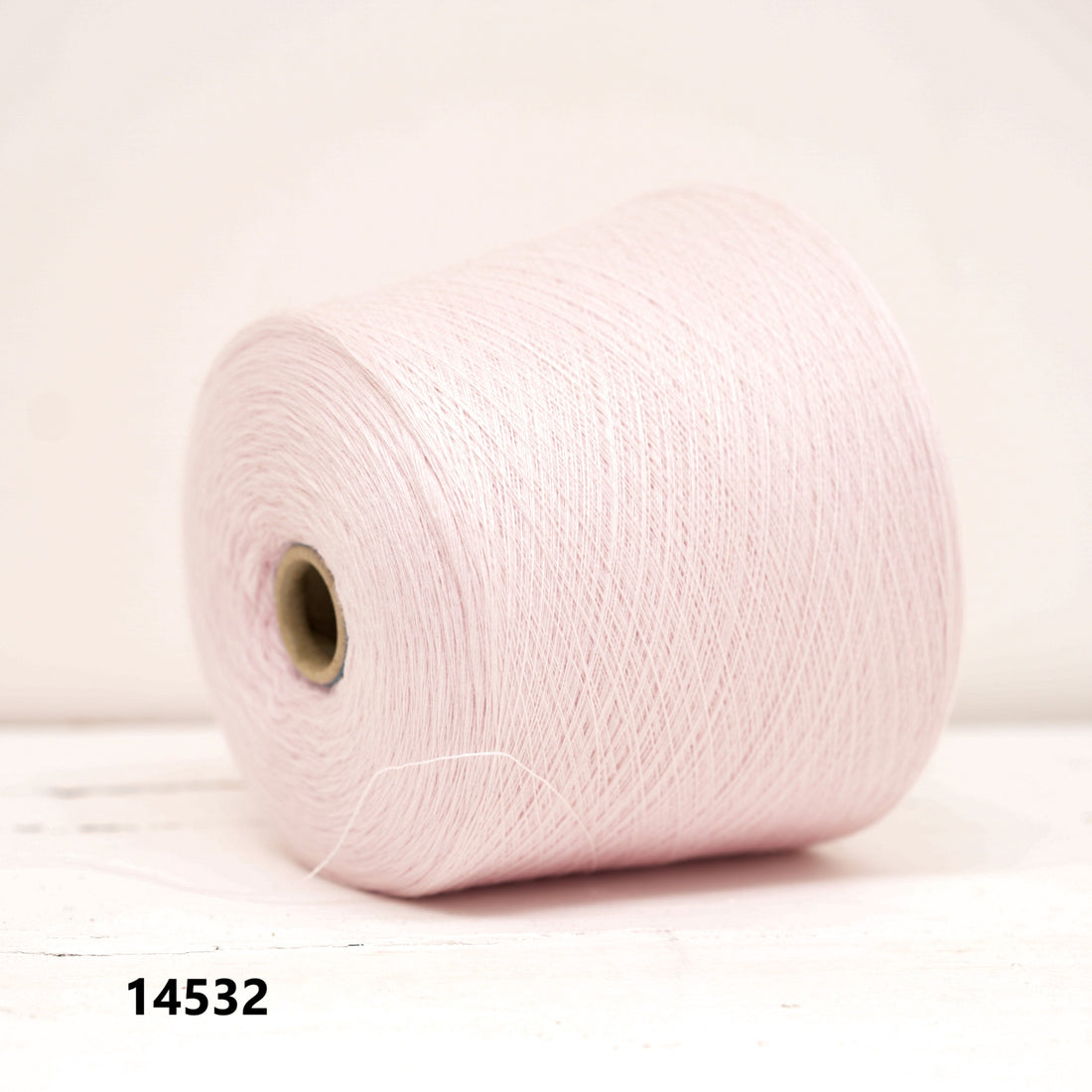 Lightest pink - 14532 - 100% Extra Fine Merino Wool - Ultra Thin Lace - 100g/3.5oz