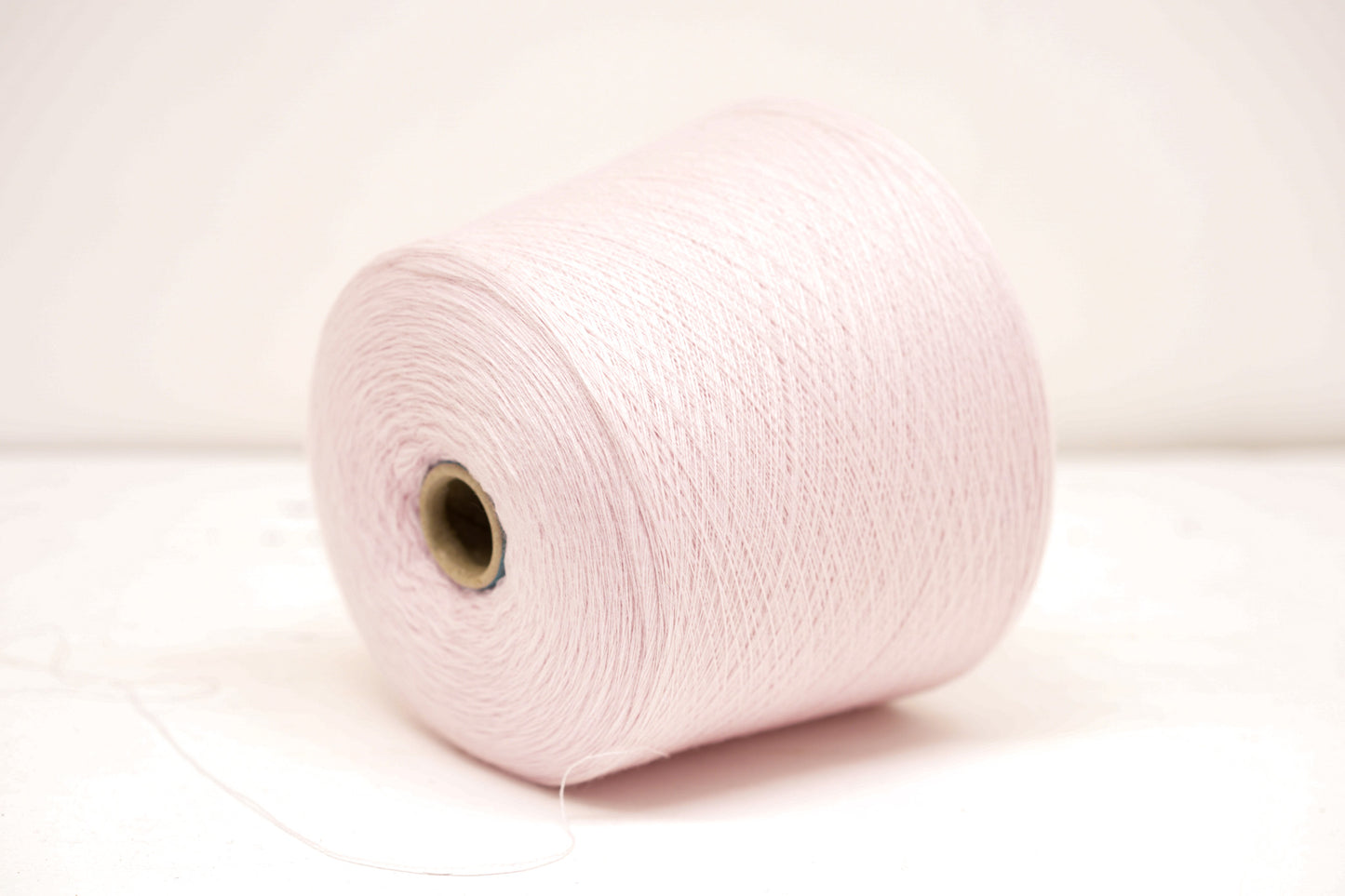 Lightest pink - 100% Extra Fine Merino Wool - Ultra Thin Lace - 100g/3.5oz