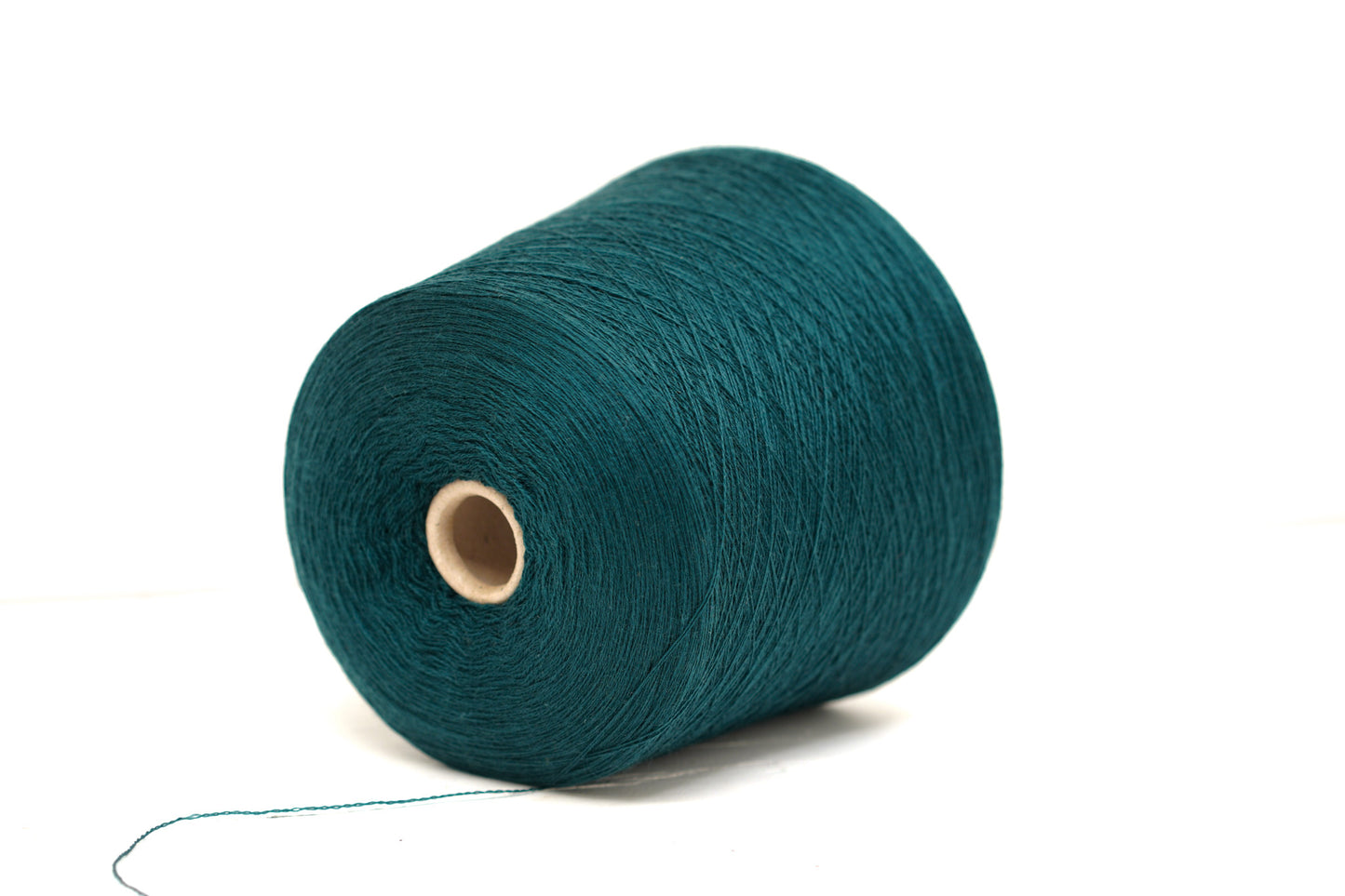 Emerald green 19059 - 100% Extra Fine Merino Wool - Lana GATTO - 100g/3.5oz