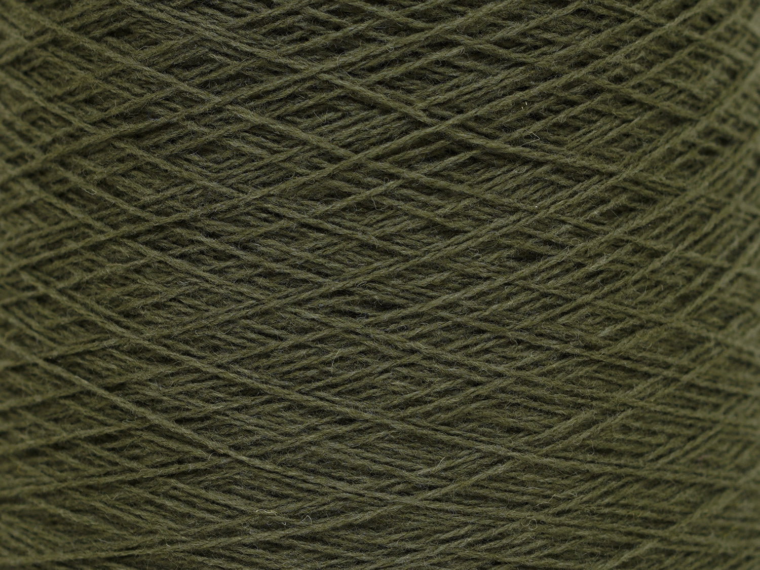 Camouflage Green soft merino wool in cone - 900g/31,7oz