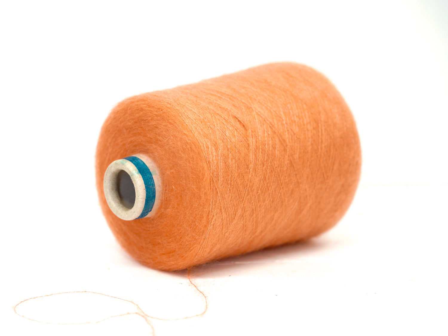 SESIA Seide 30% / Mohair 70% Garn in 23 Farben