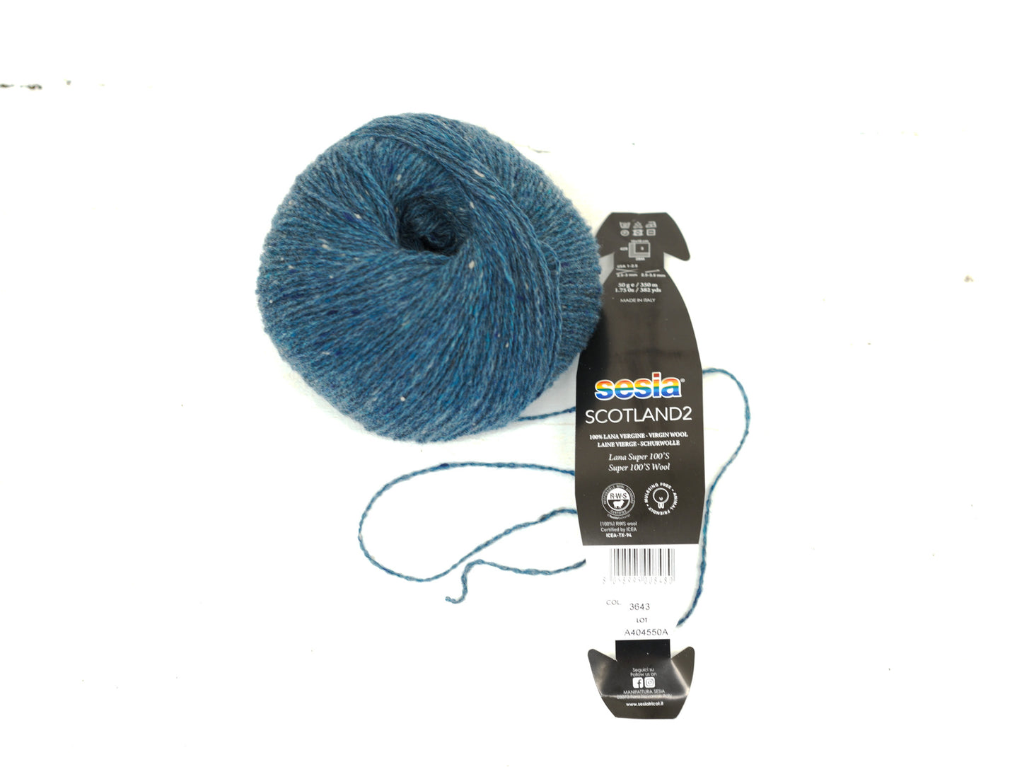 Sesia Scotland 2 Yarn – Denim Blue Tweed, 100% Virgin Wool, 50g 350m (1.75oz 382yds)