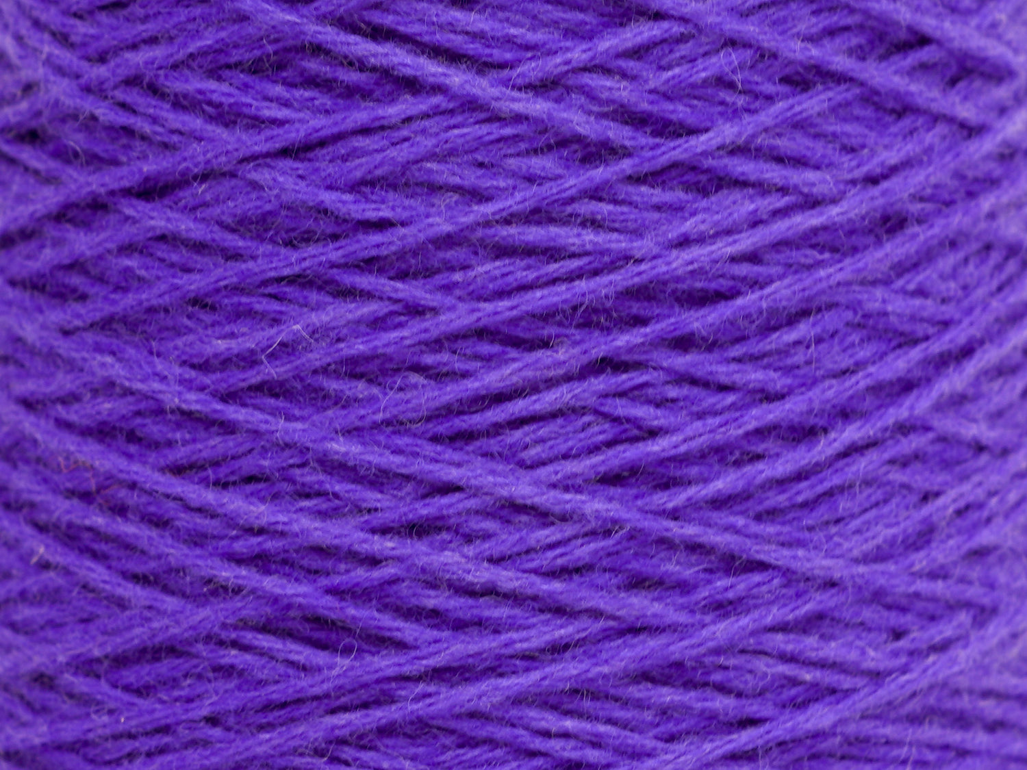 Royal purple wool yarn for carpet making - color 106
