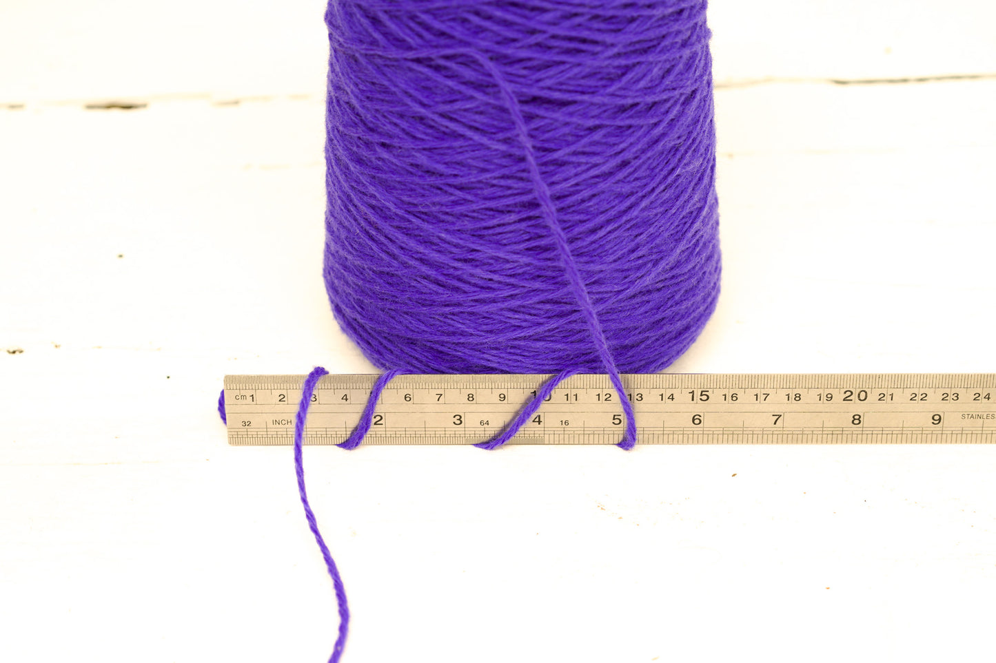 Royal purple wool yarn for carpet making - color 106