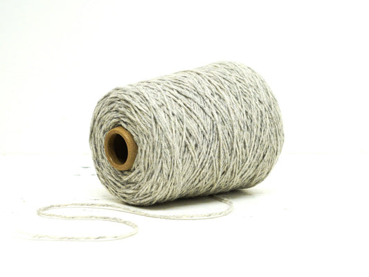 Grey melange 100% carpet wool yarn - 202