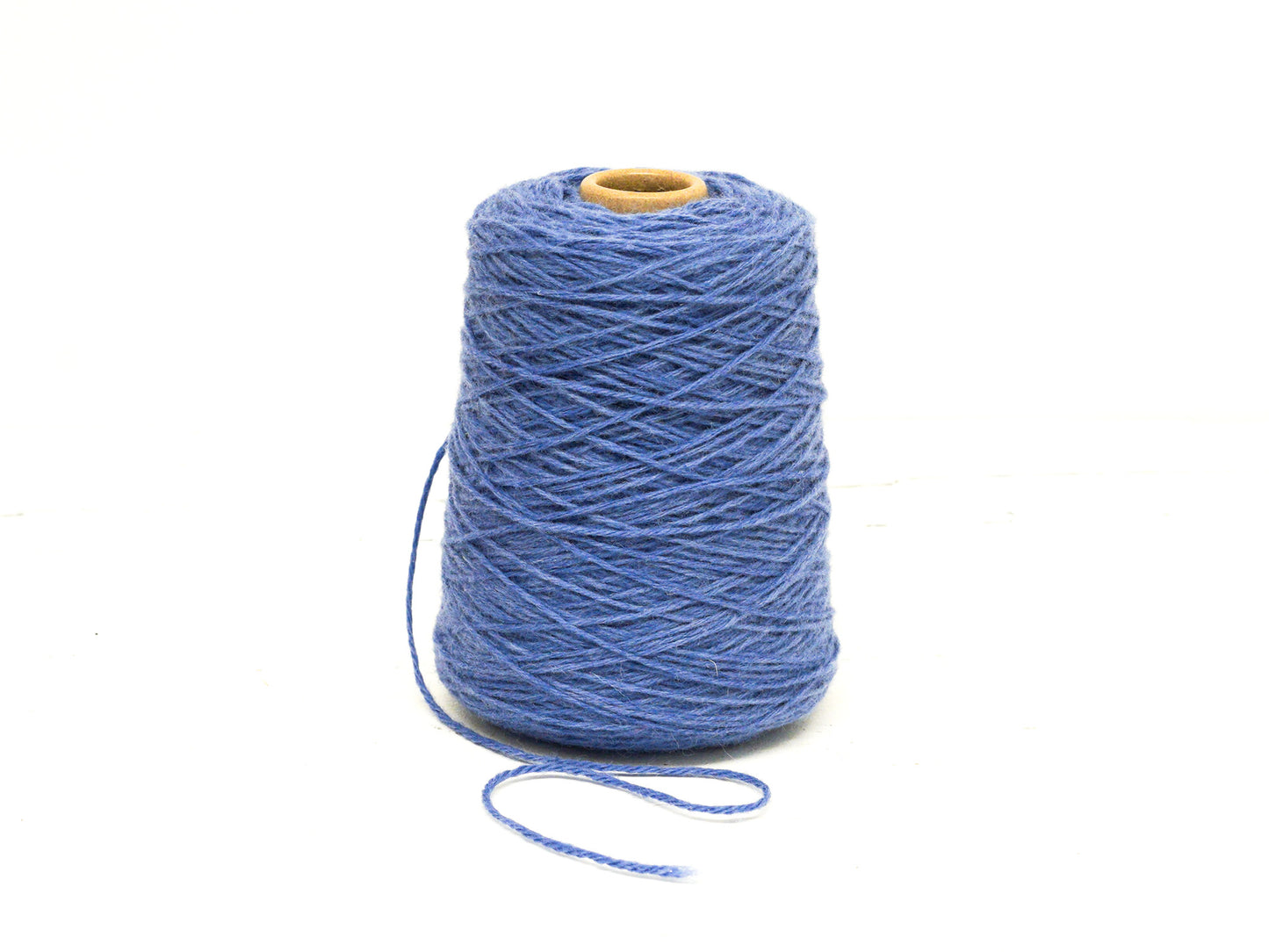 Steel blue yarn for tufting gun - 440