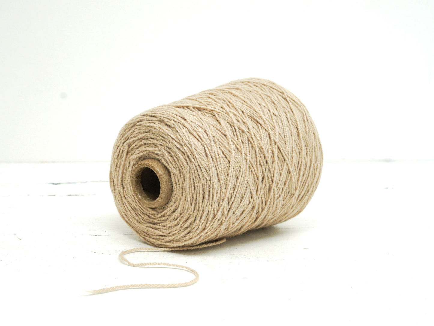 Ivory color wool yarn in cone - 260