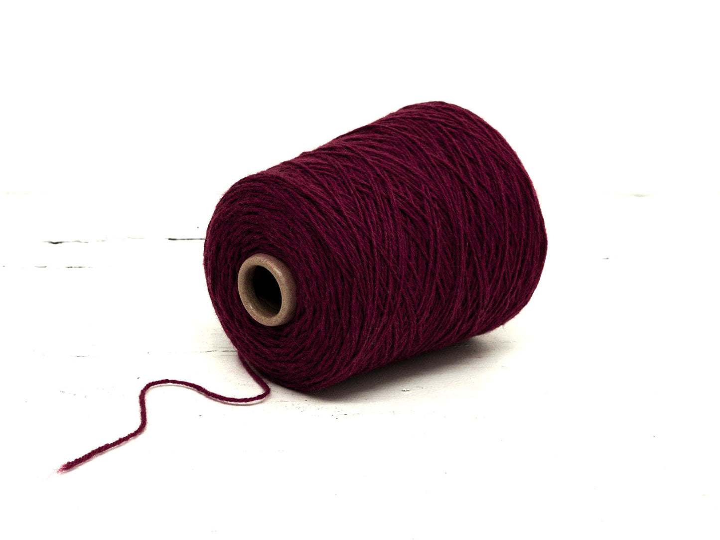 Burgundy red wool yarn in cone - 575