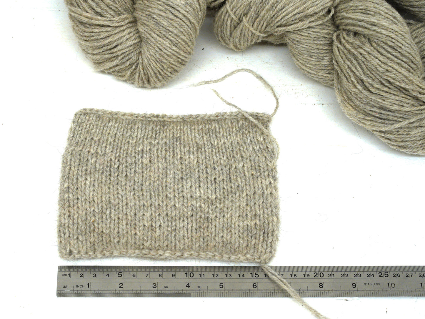 Natural Grey-Brown Dog Wool Blend Yarn – 40% dog wool
