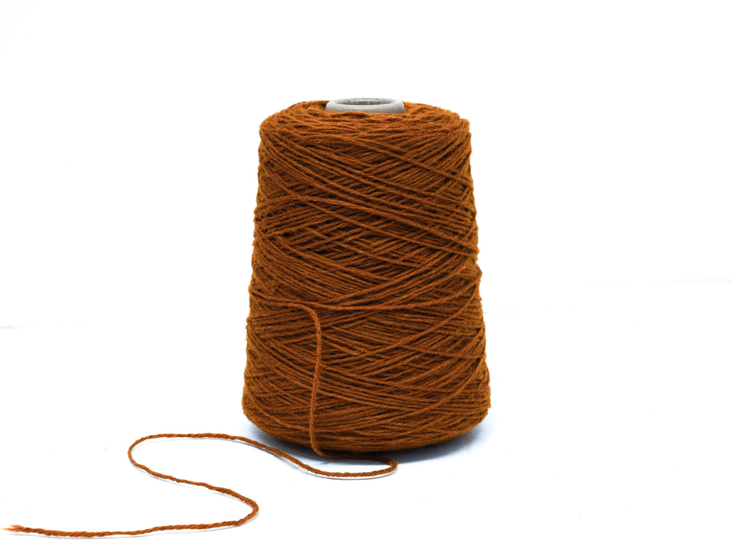 Cinnamon wool yarn in cone - 292