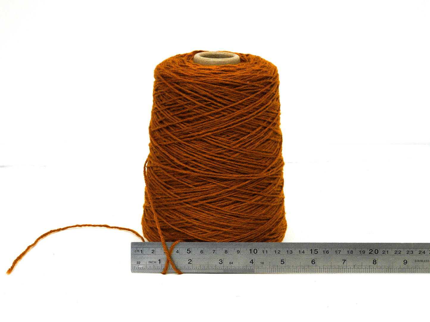 Cinnamon wool yarn in cone - 292