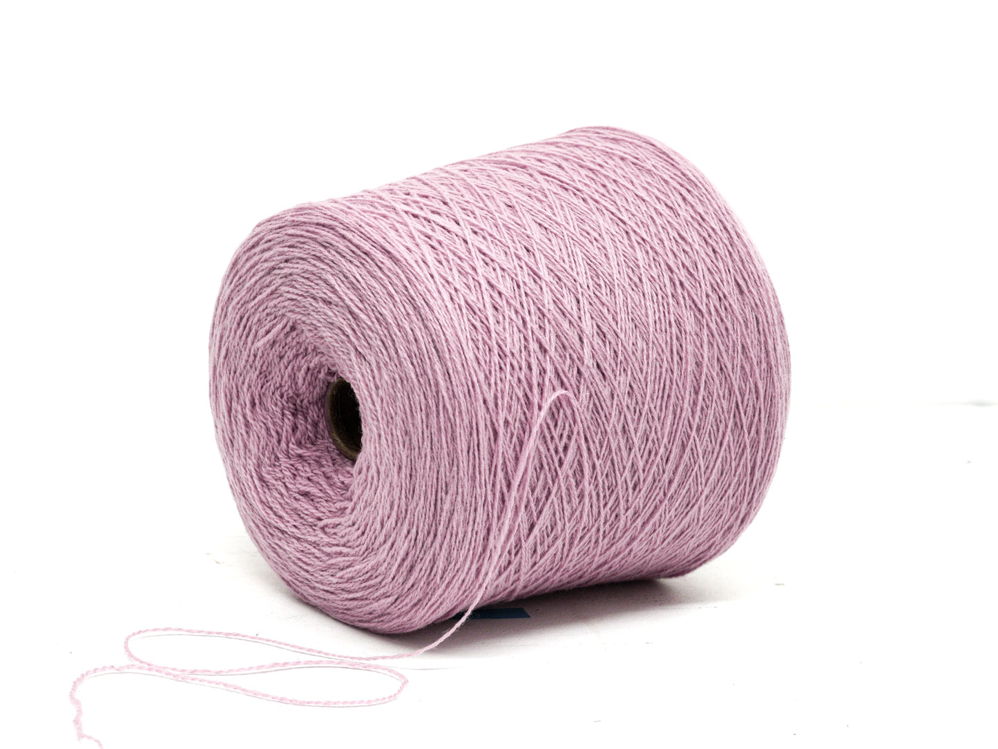 Light Ash rose soft merino wool in cone - 900g / 31,7oz.