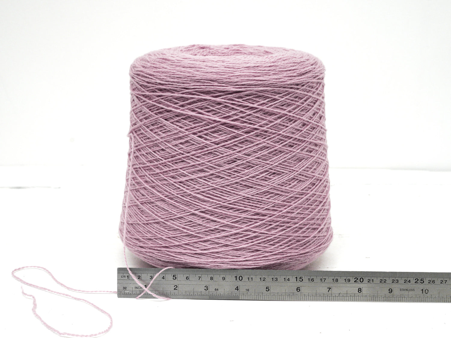 Light Ash rose soft merino wool in cone - 900g / 31,7oz.