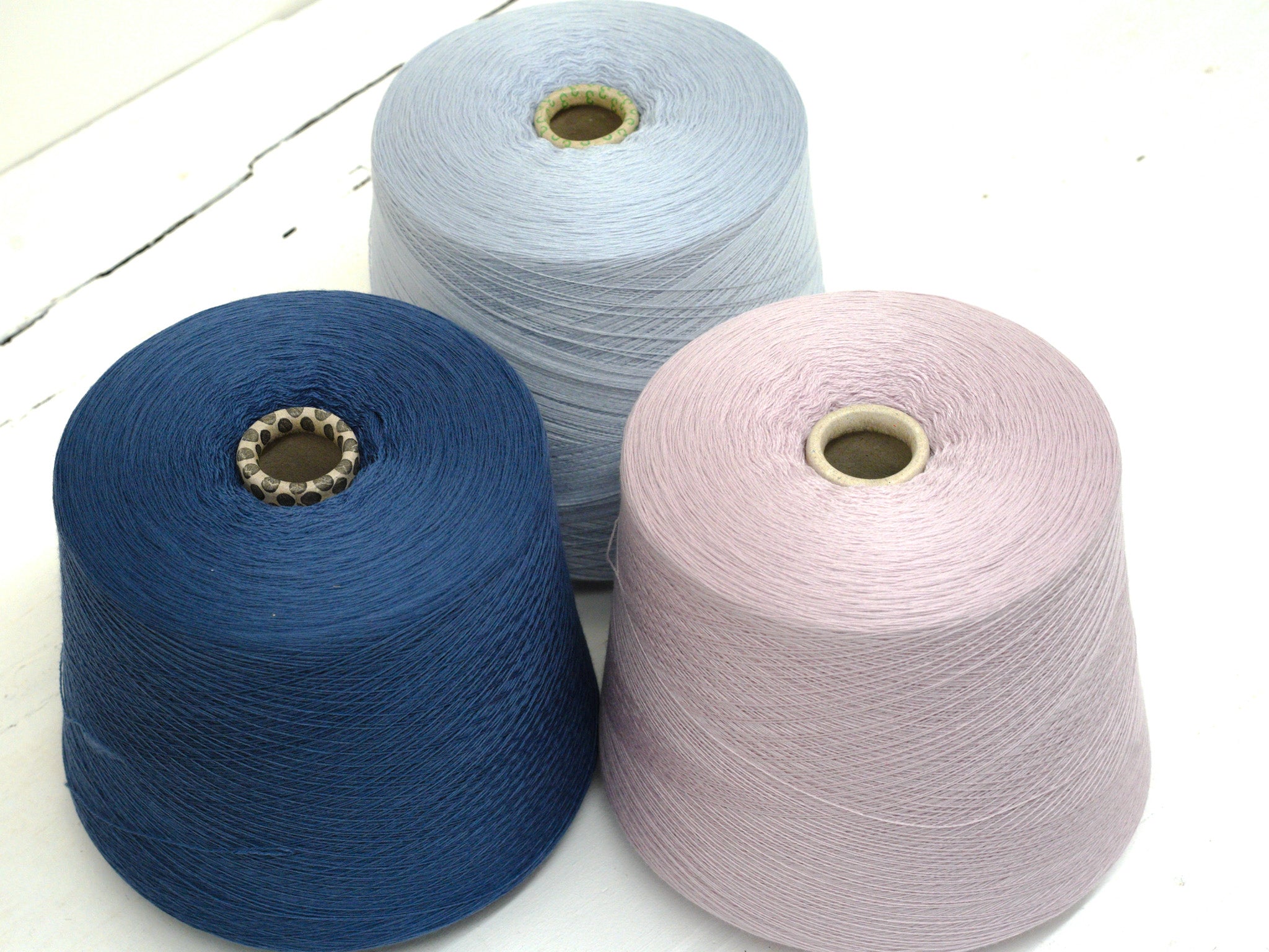 Dusty denim blue 14791 - 100% Extra Fine Merino Wool - Ultra Thin Lace - 100g/3.5oz