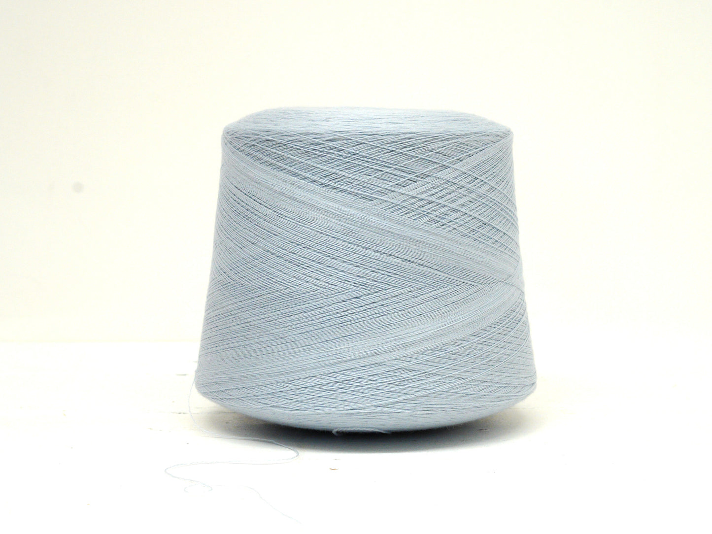 Cloud blue - 100% Extra Fine Merino Wool - Ultra Thin Lace - 100g/3.5oz