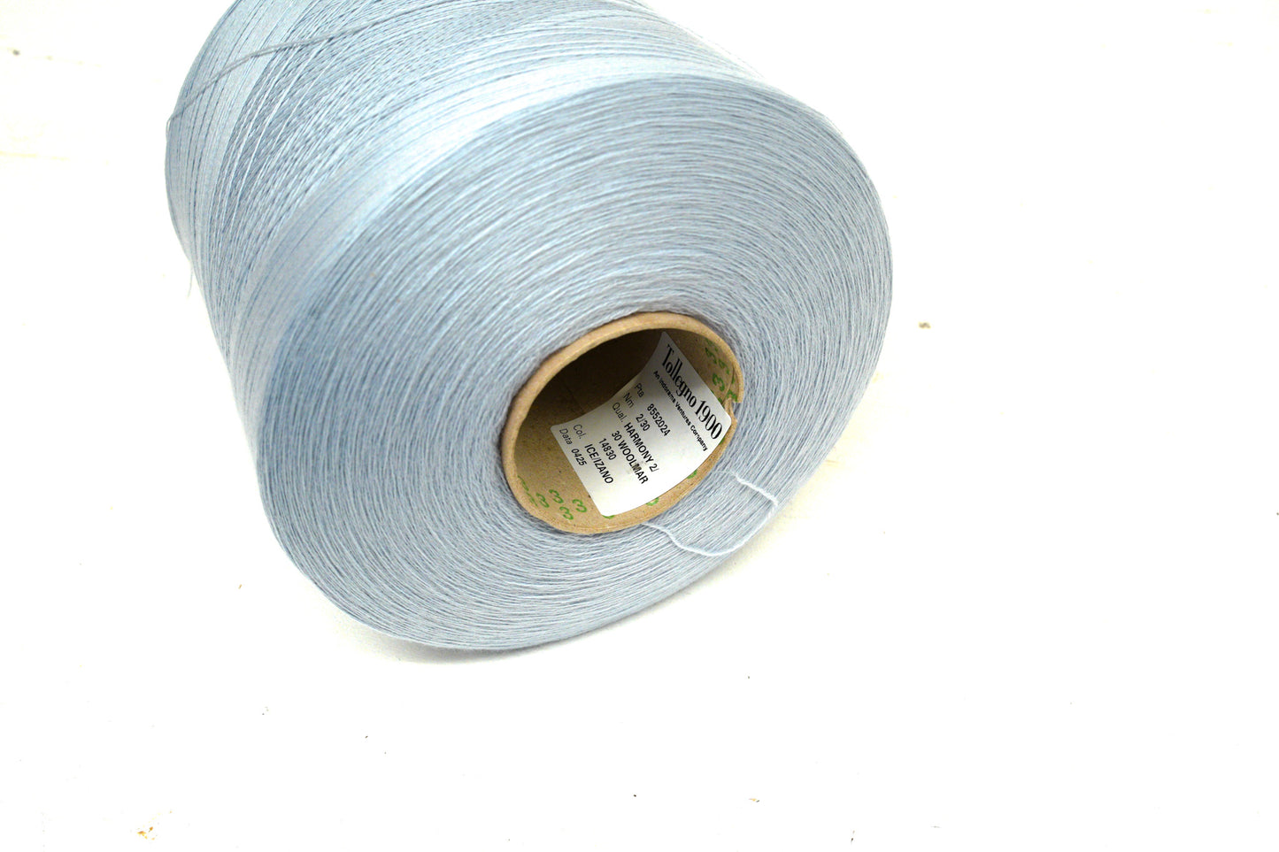 Cloud blue - 100% Extra Fine Merino Wool - Ultra Thin Lace - 100g/3.5oz