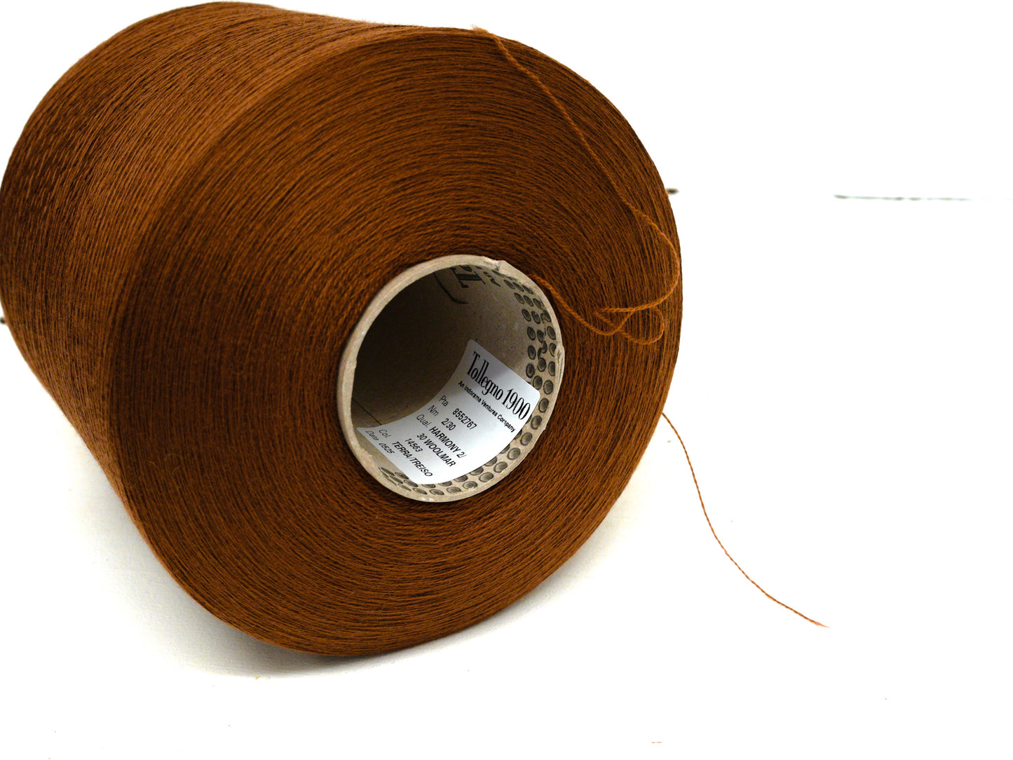 Caramel - Lana Gatto - 100% Extra Fine Merino Wool - 100g/3.5oz