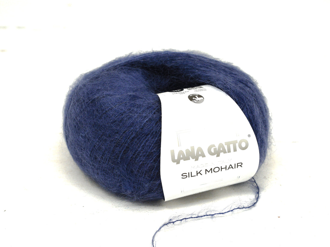 Gedämpftes Blau, luxuriöses Lana Gatto Kid Mohair Seidengarn