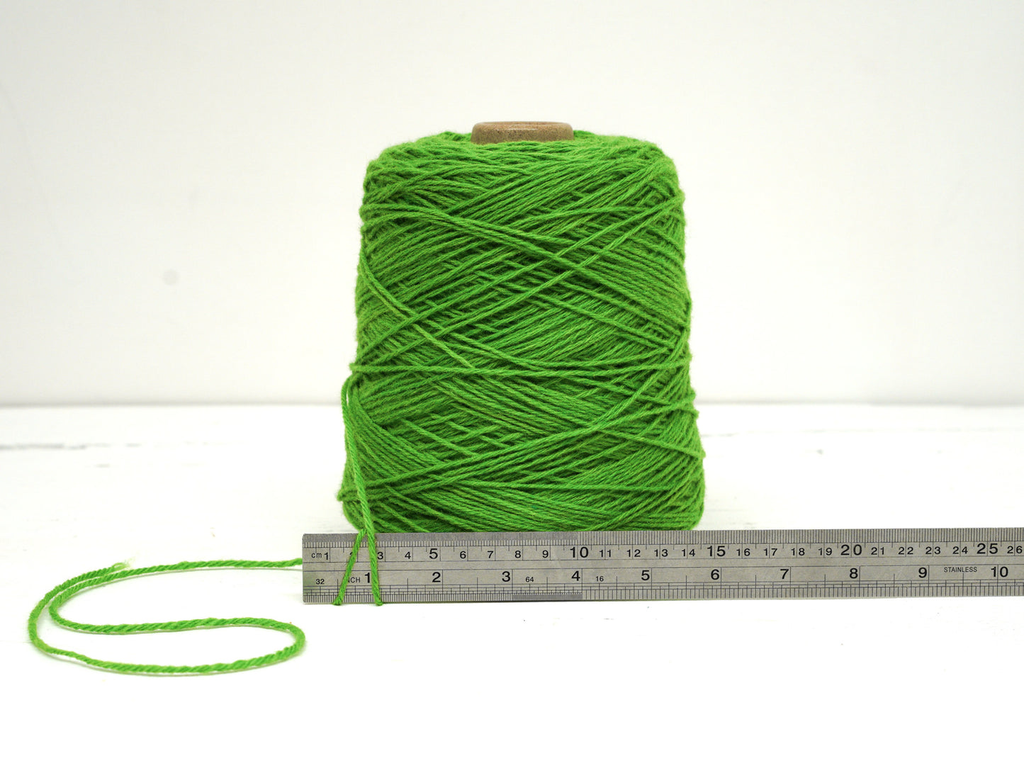 Green melange Carpet wool in cone - 60