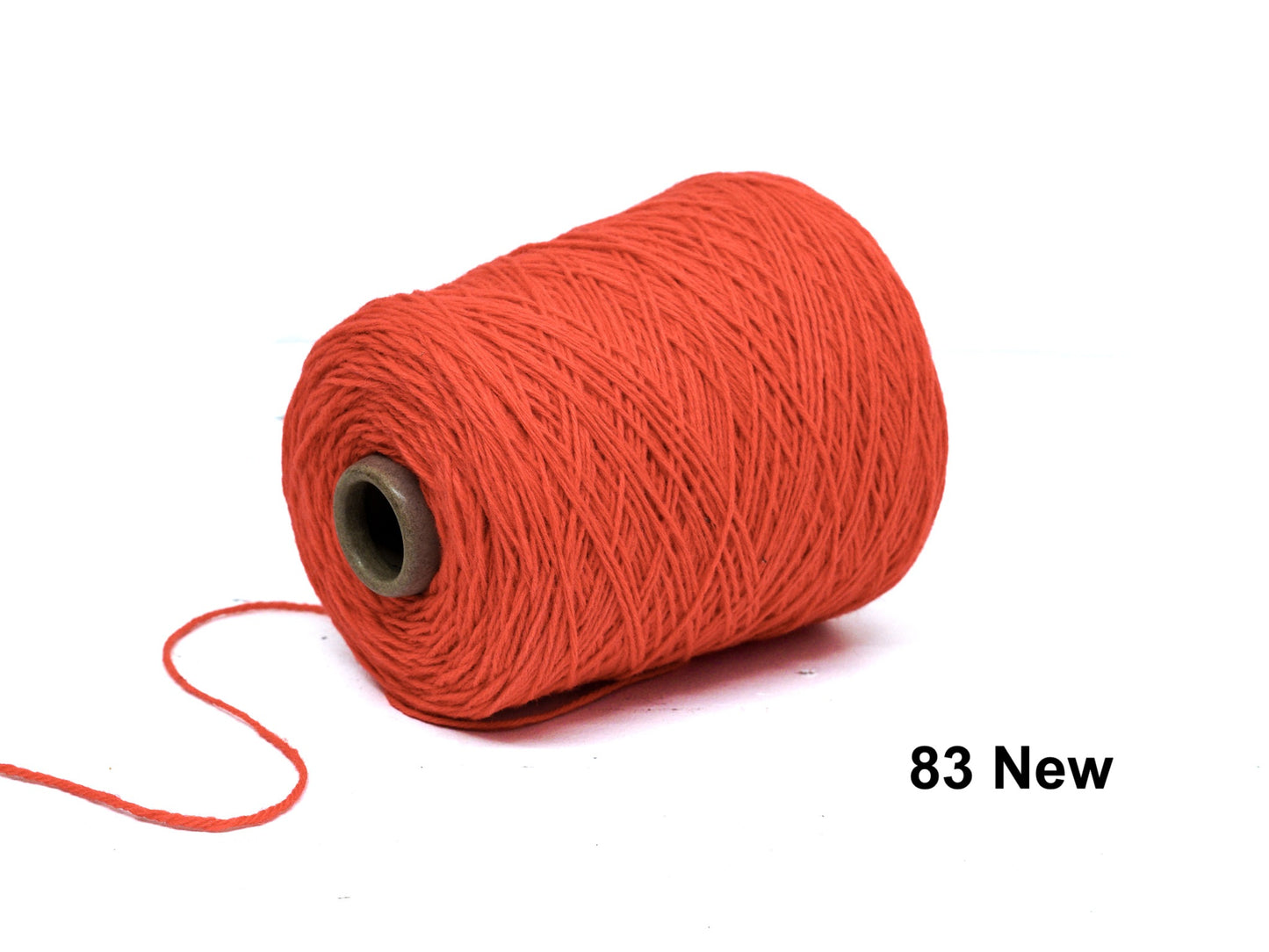 Coral Carpet wool in cone - 83