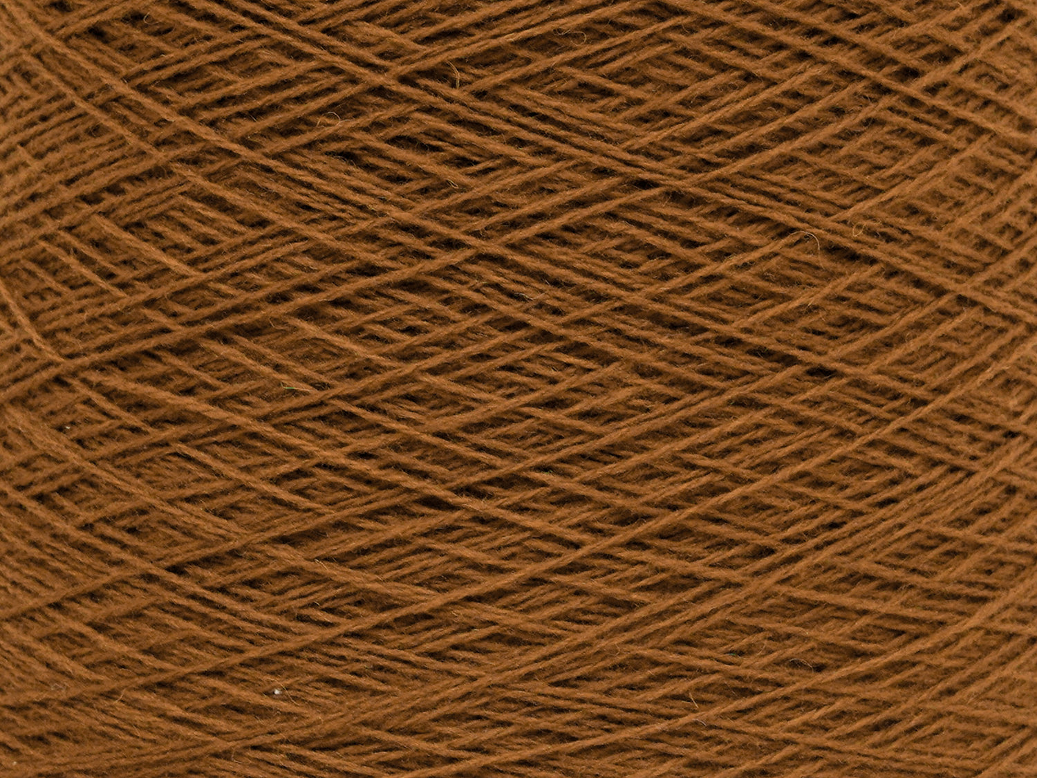 Dark Cinnamon soft merino wool in cone - 900g/31,7oz.