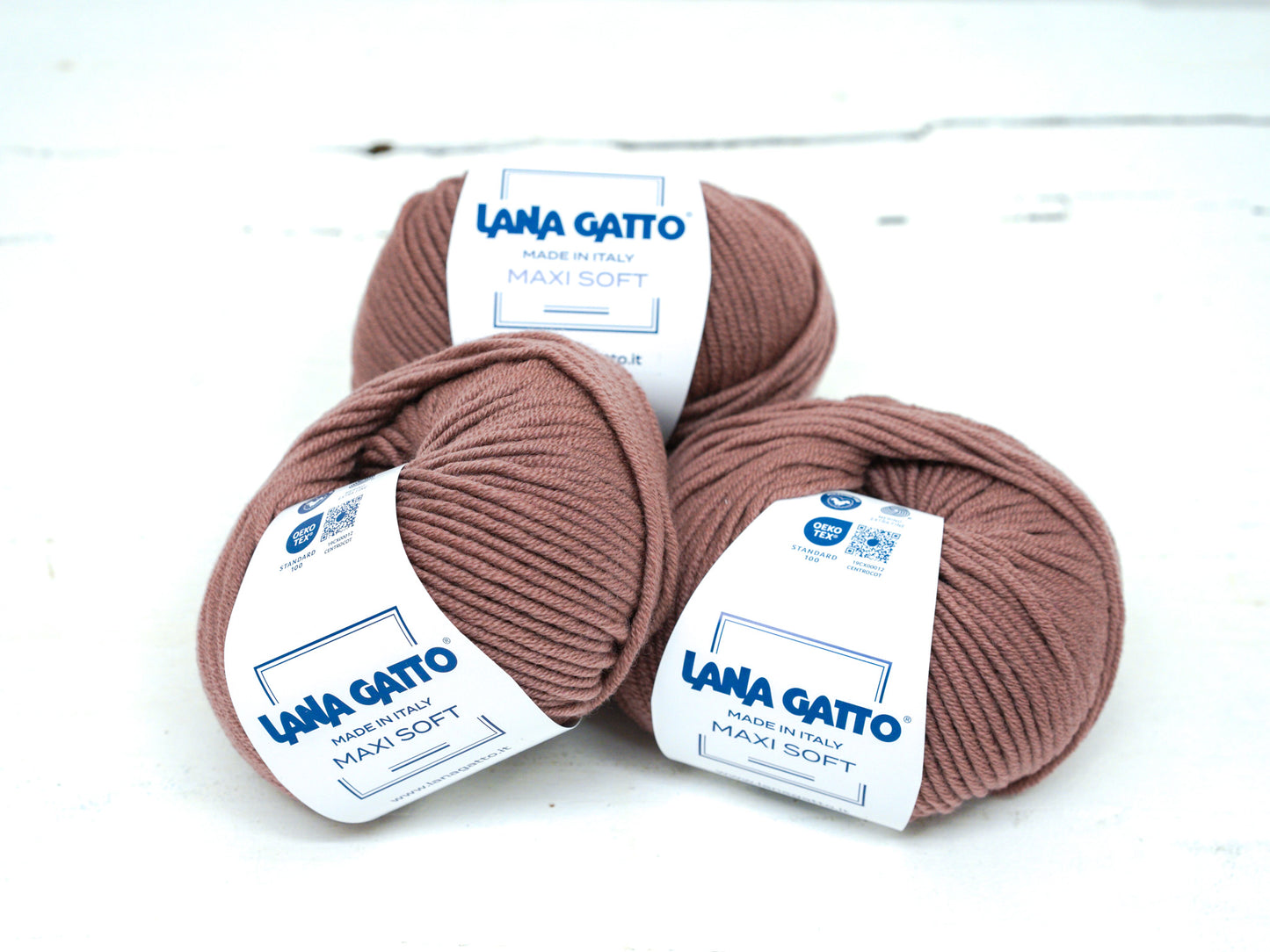 14624-powder brown - Lana Gatto Maxi soft wool - 90m/50g/ 1.76oc/99yds