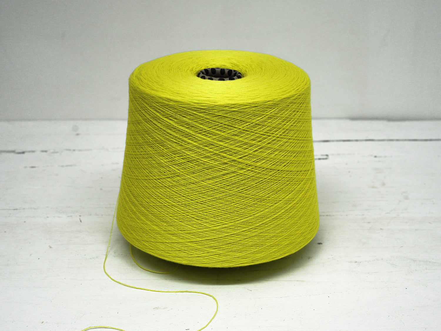 Neon green - 14648 - 100% Extra Fine Merino Wool - Lana GATTO - 100g/3.5oz