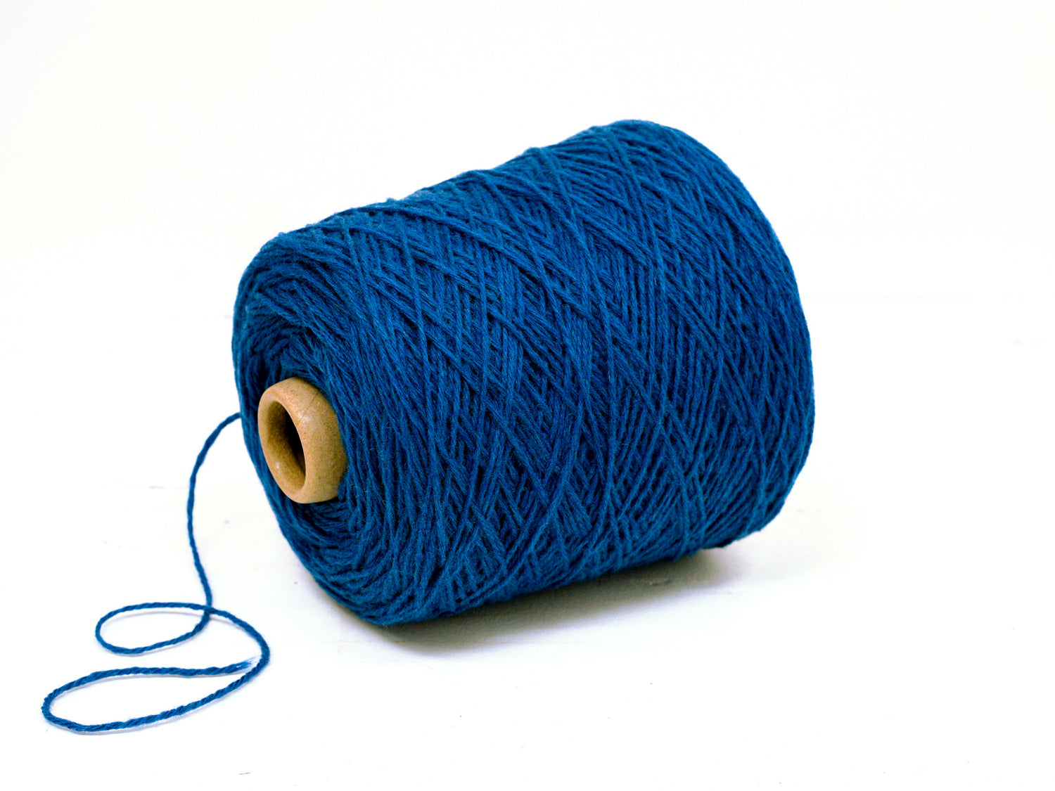 Denim blue Carpet wool in cone - 20 New