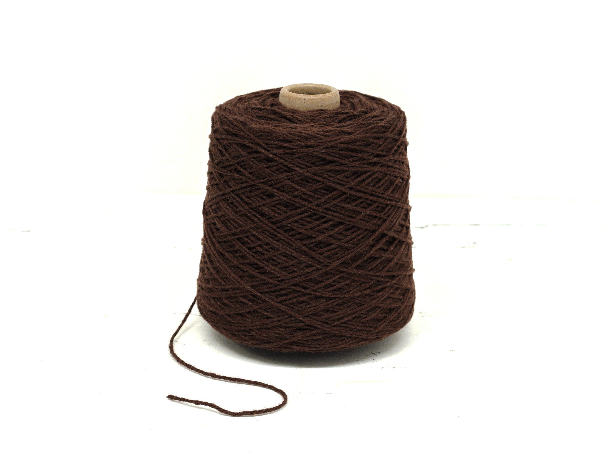 Brown rug wool yarn in cone - 86 New