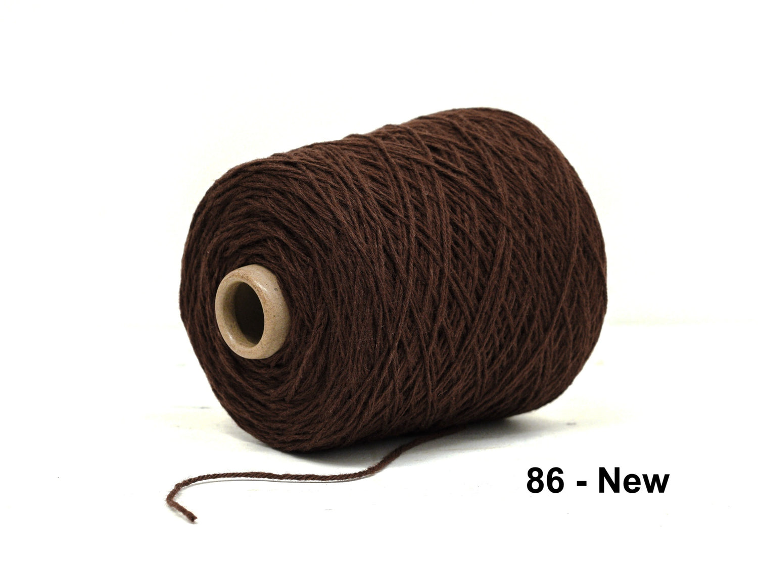New Zealand wool Multi coloured carpet yarn in 61 colors