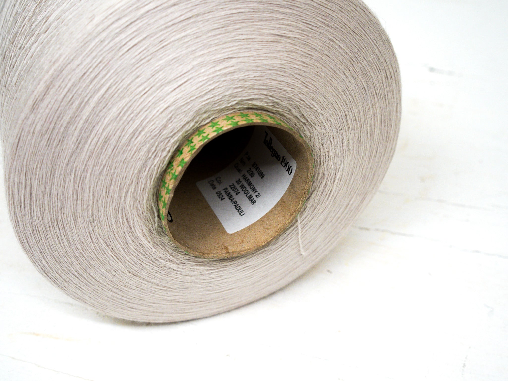 Candle cream - 100% Extra Fine Merino Wool - Ultra Thin Lace - 100g/3.5oz - 22074