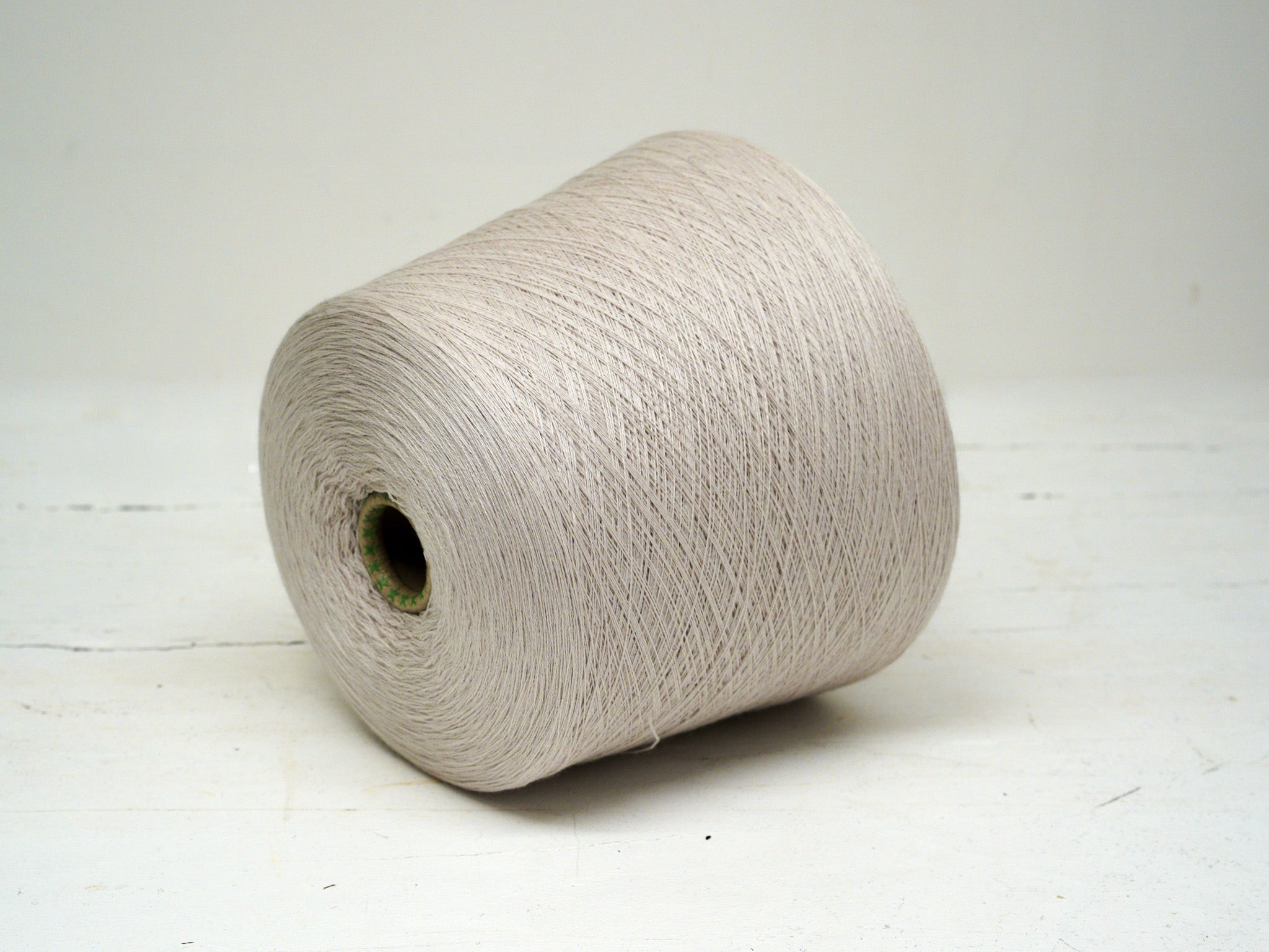 Candle cream - 100% Extra Fine Merino Wool - Ultra Thin Lace - 100g/3.5oz - 22074
