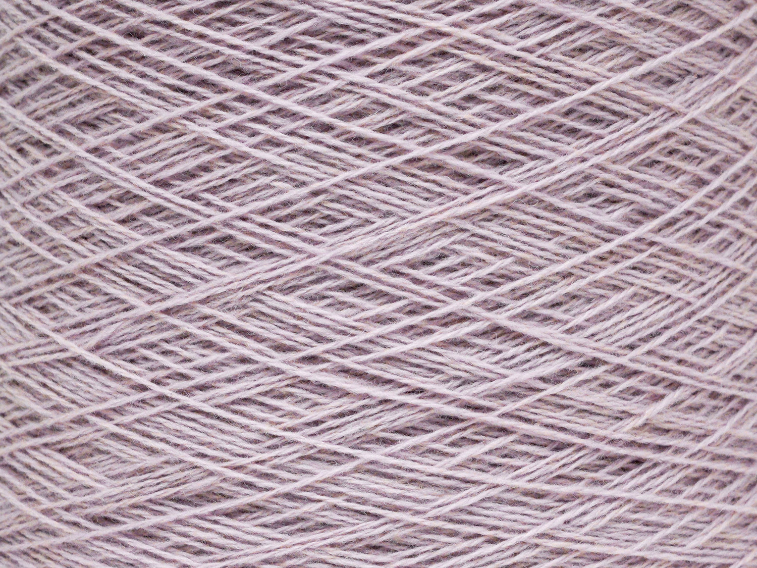 Dusty lilac soft merino wool in cone - 900g / 31,7oz.