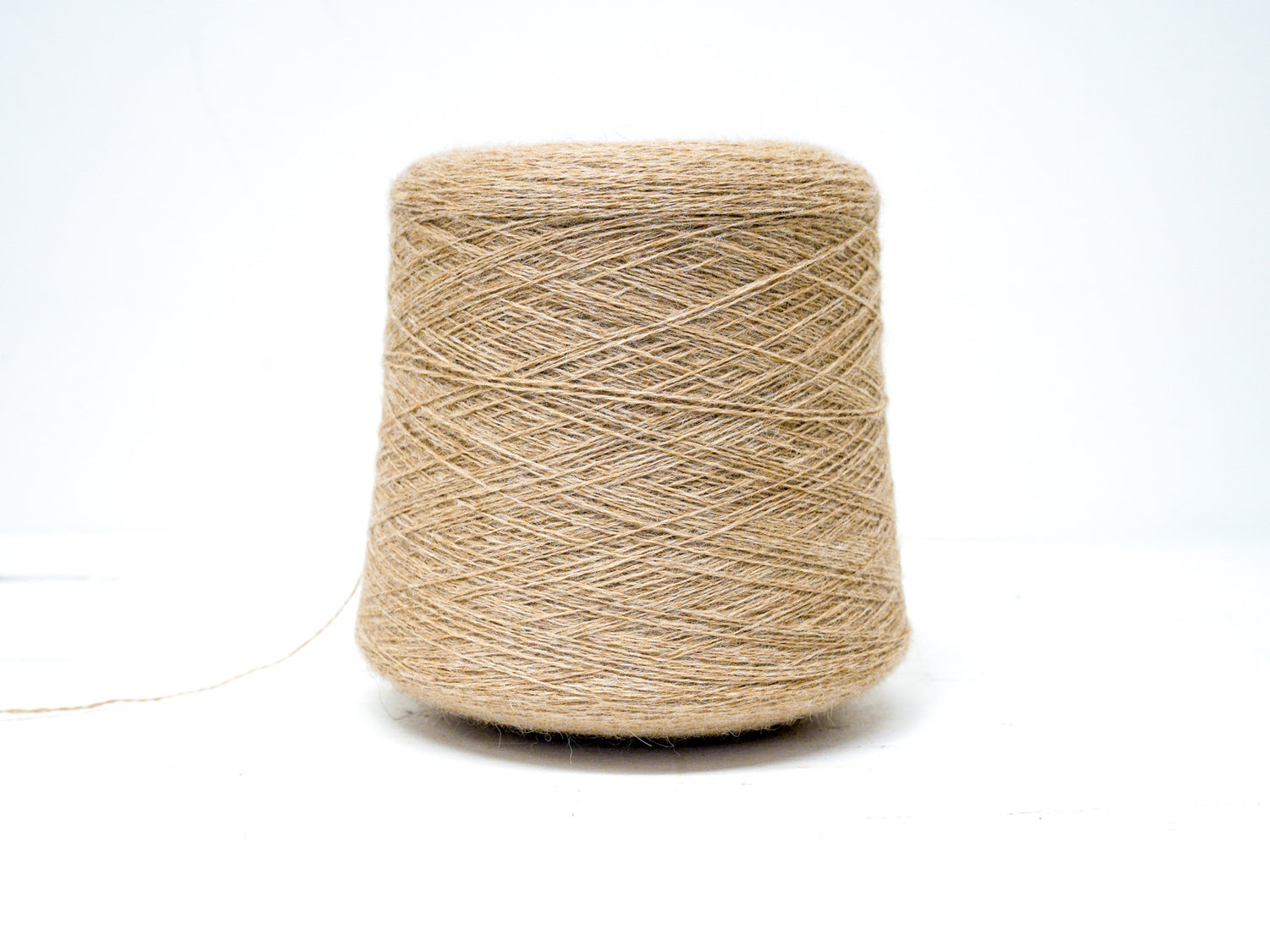 Undyed brown lace Alpaca Yarn in Cone 900g/4730m