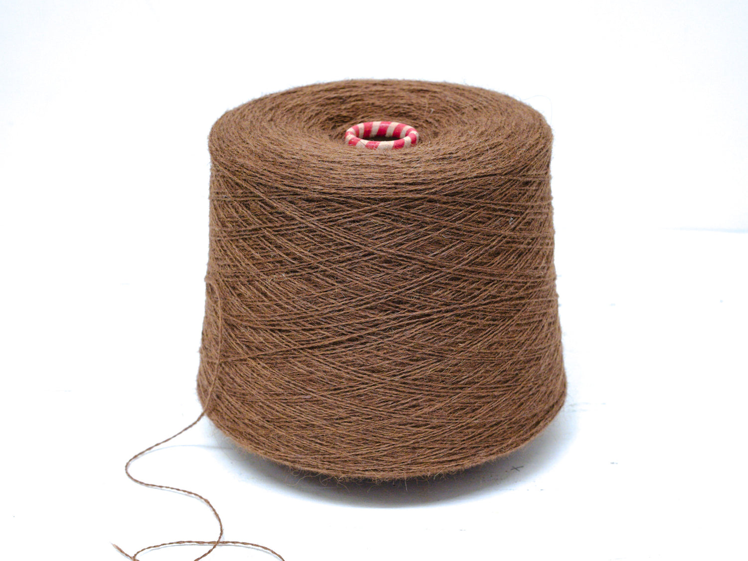 100% Camel wool lace yarn in cone - 900g